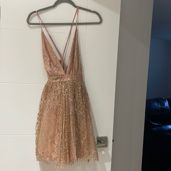 Cute small mesh dress with sparkles and sequence that has only been worn once! - Picture 1 of 1